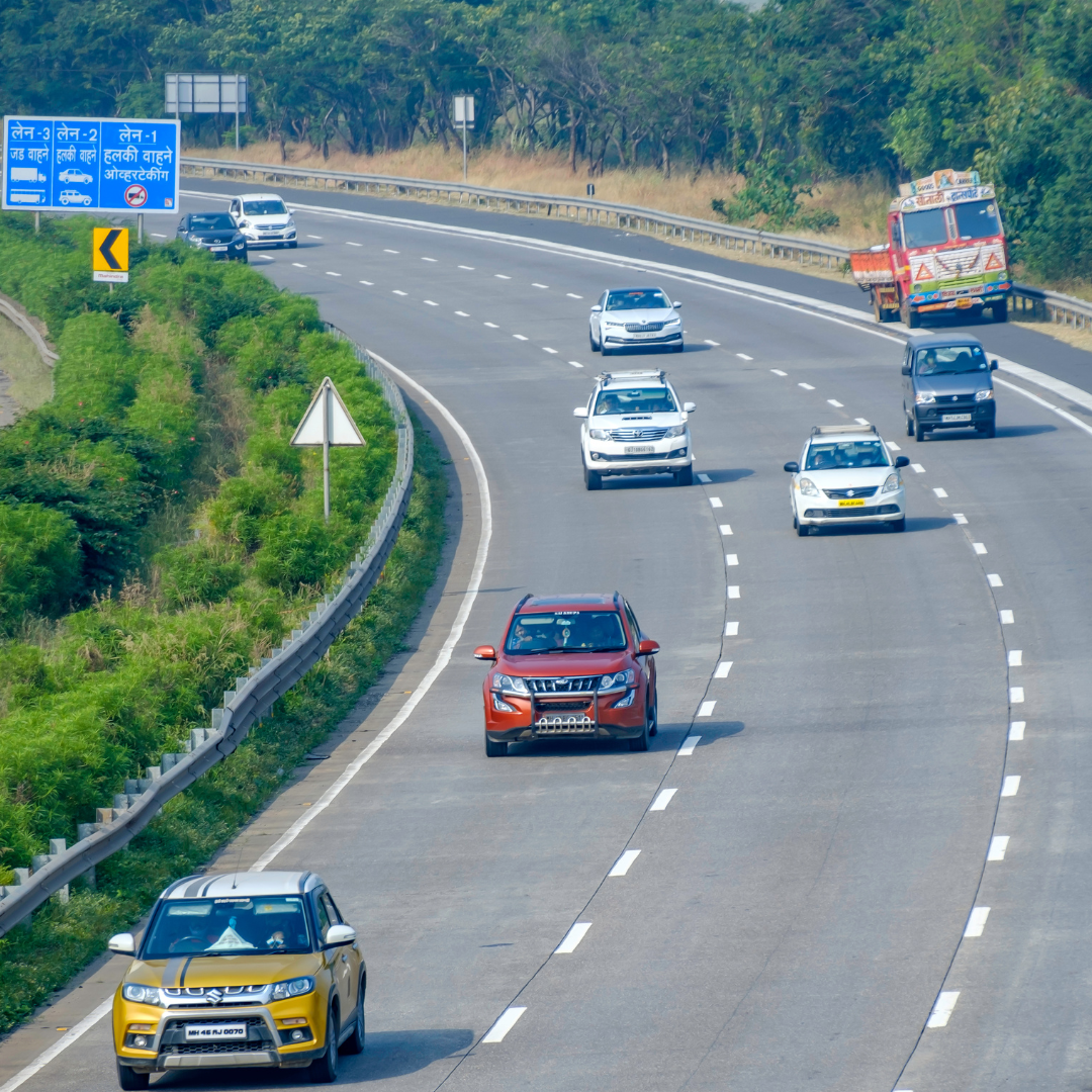 local cab service in pune and mumbai-janhavi tours and travels